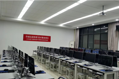 南京理工大學信創實訓教室圓滿落成，助力計算機軟硬件與網絡技術開發教育